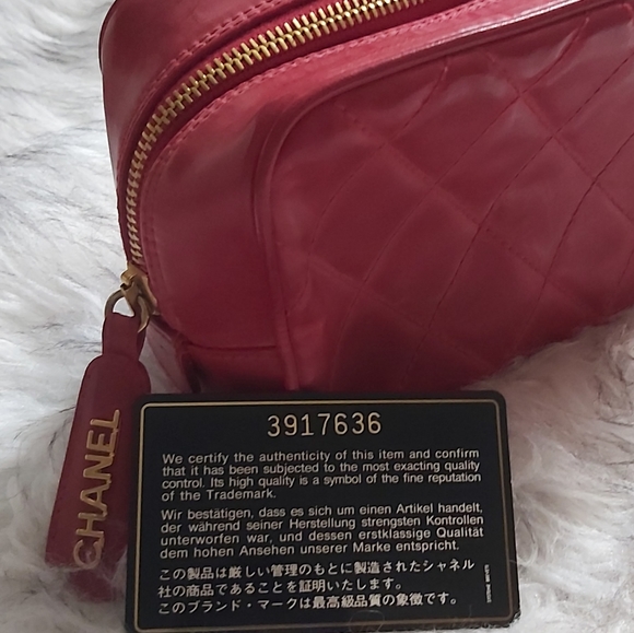 Beautiful Vintage Red CHANEL TOILETRY MAKEUP POUCH CASE Authentic - Picture 3 of 12